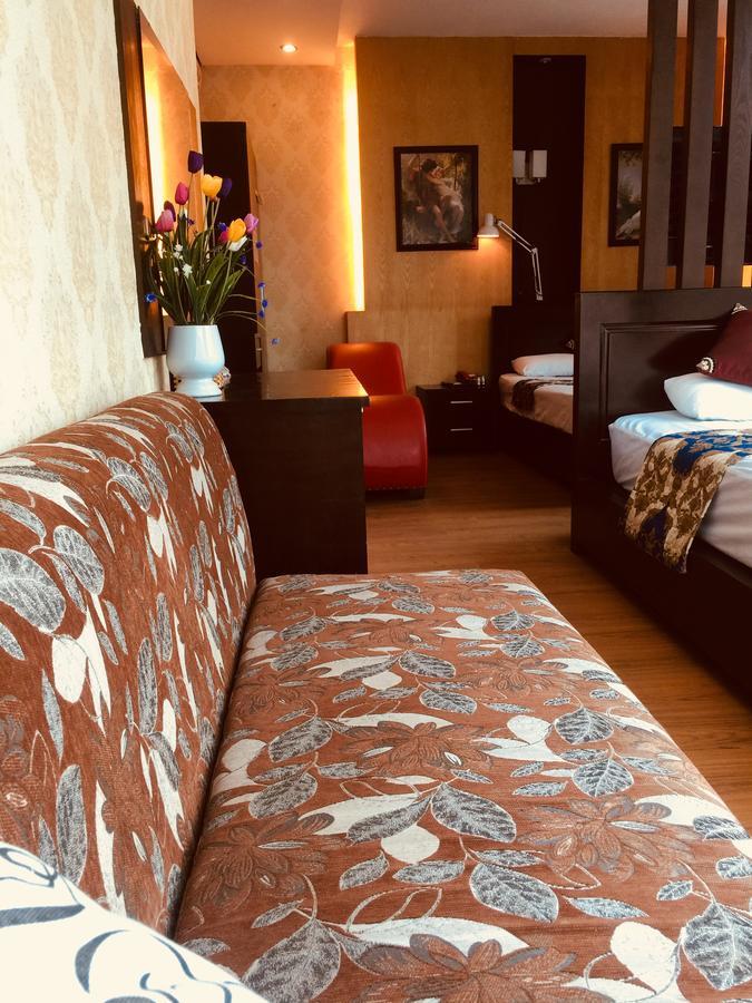 Thien Duong Hotel 河内 外观 照片
